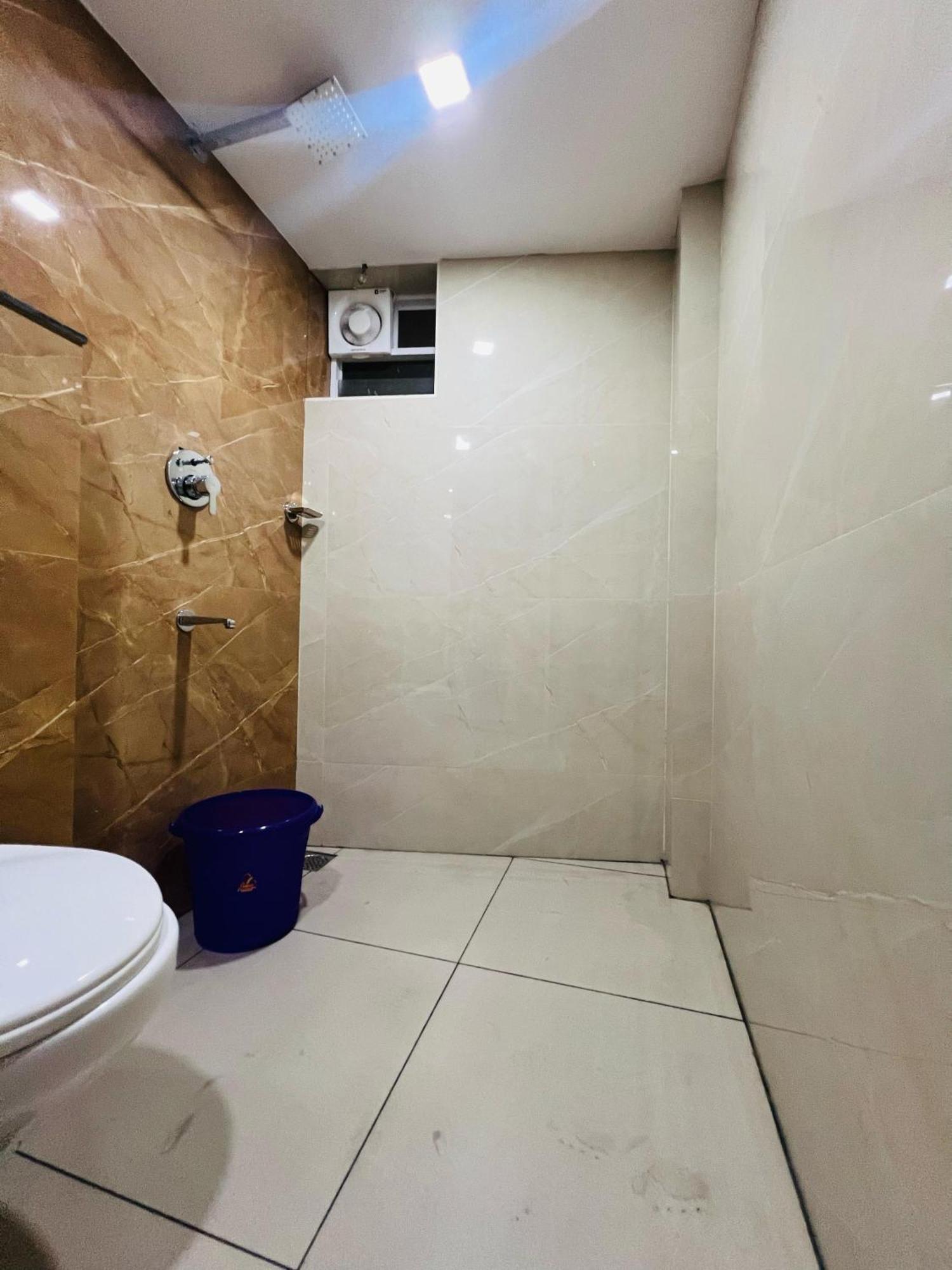 Gypsy Hotel Cusat Kochi المظهر الخارجي الصورة